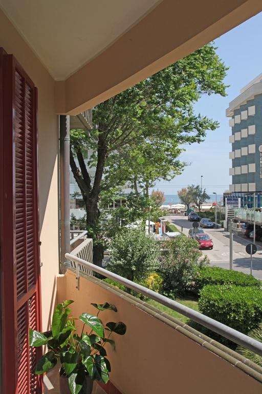 Aris Residence Ричоне Екстериор снимка